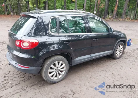 2011 Volkswagen Tiguan Se из США, поврежденный, VIN WVGAV7AX2BW555876